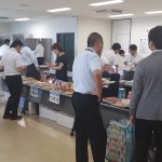 社内で試食会をしました！